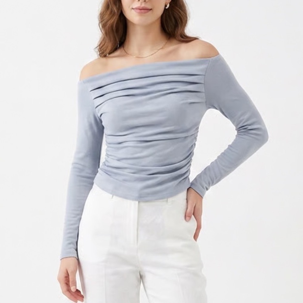 Daron Light Blue Ruched Long Sleeve Top Boat Neck Gathered Knit Size M